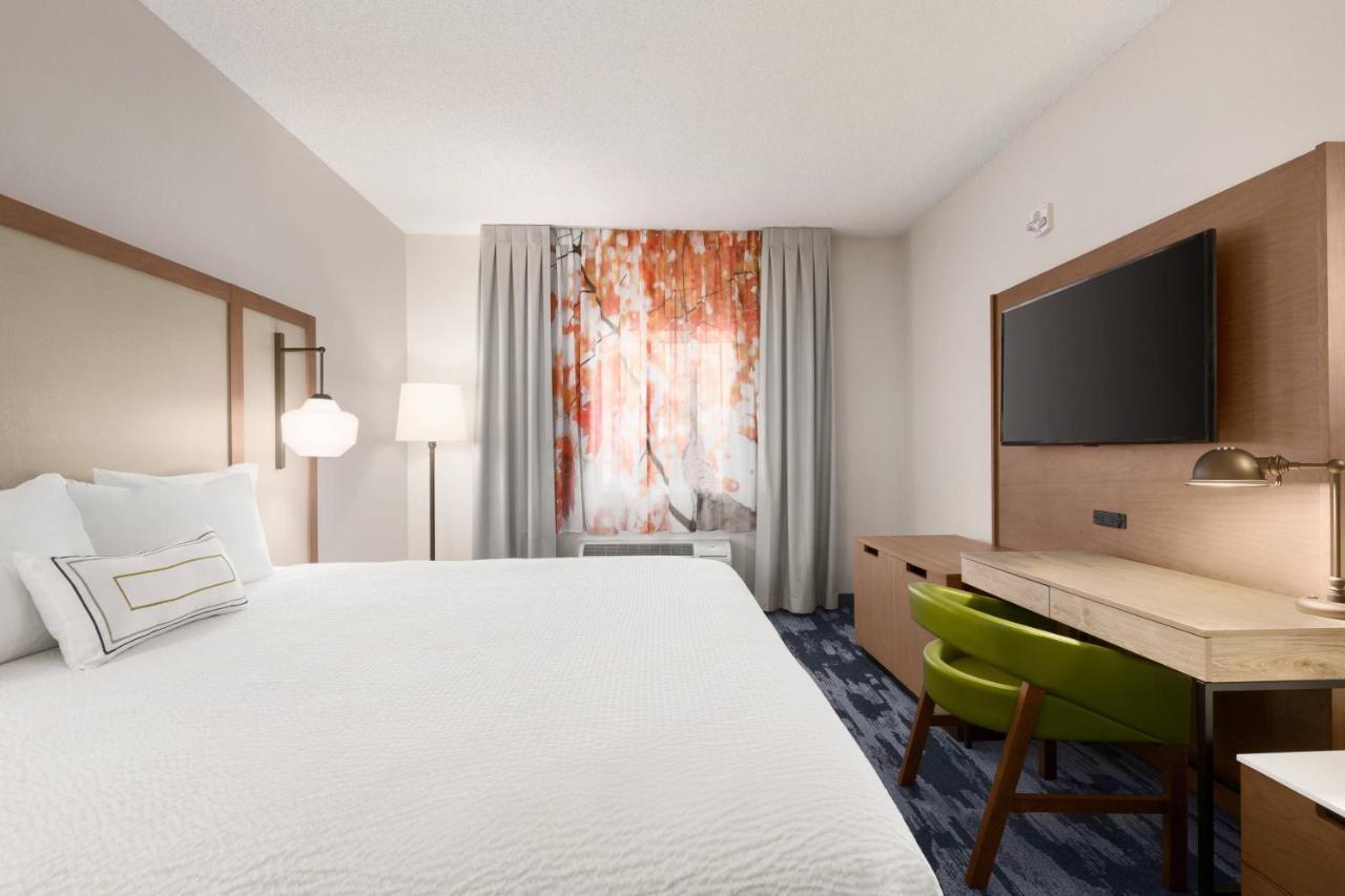 Fairfield Inn Erie Millcreek Mall Esterno foto