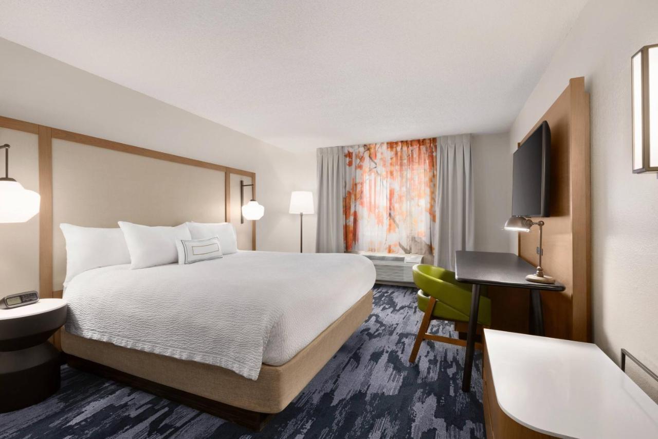 Fairfield Inn Erie Millcreek Mall Esterno foto