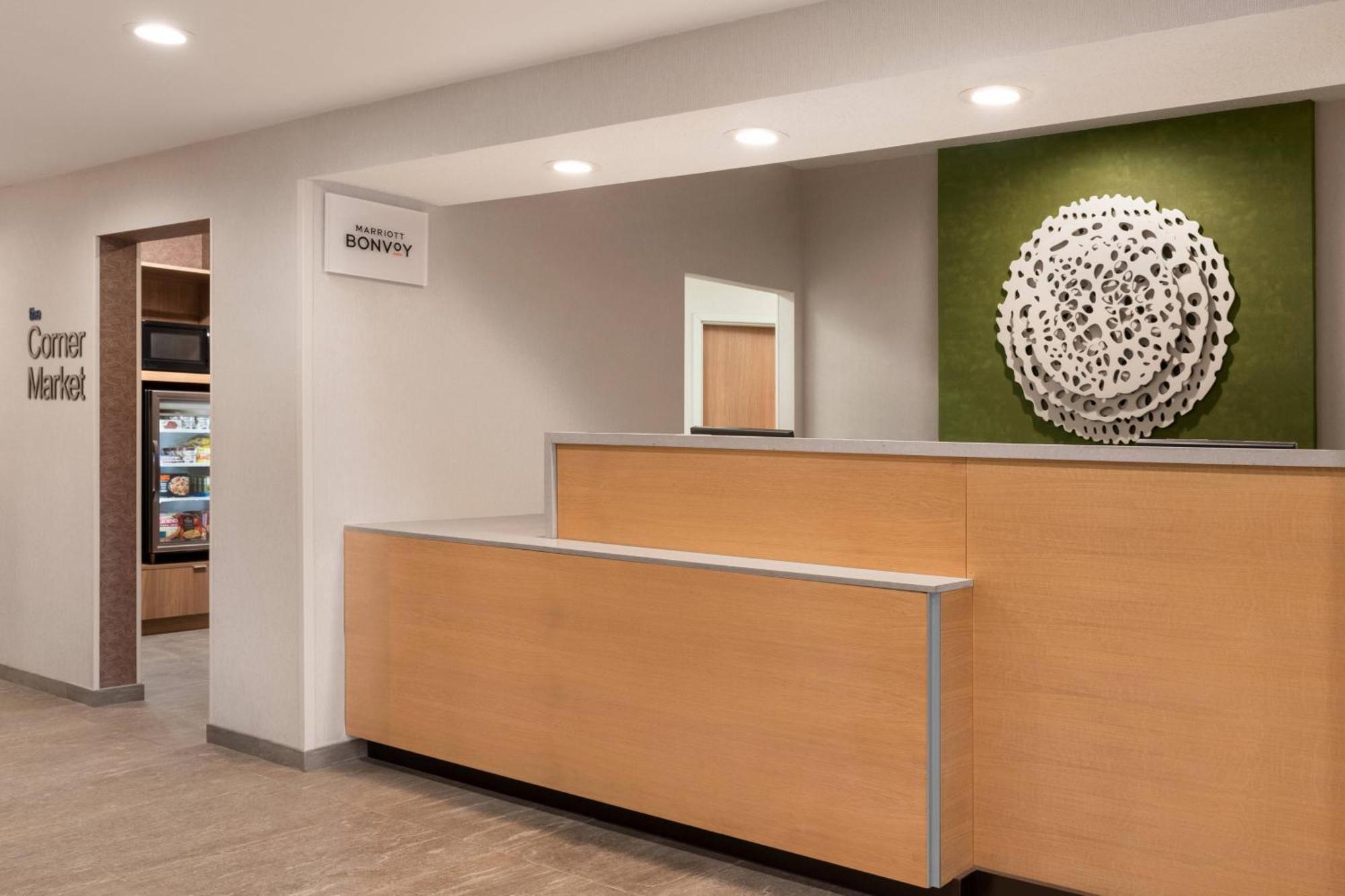 Fairfield Inn Erie Millcreek Mall Esterno foto