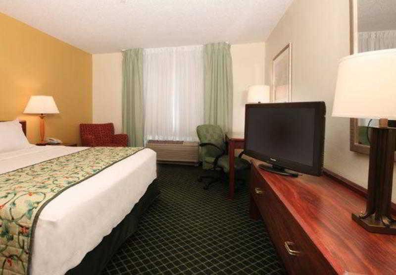 Fairfield Inn Erie Millcreek Mall Camera foto