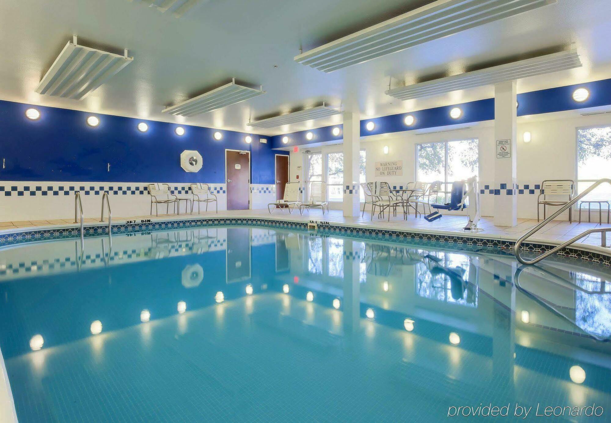 Fairfield Inn Erie Millcreek Mall Esterno foto